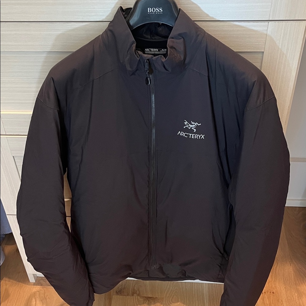 ARCTERYX Mens Atom Jacket Size XL Black like new